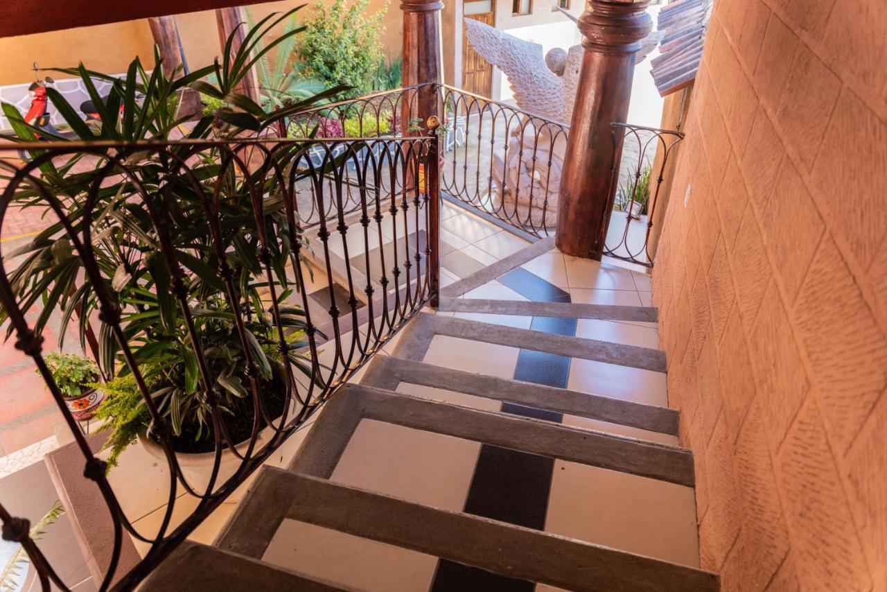 Casa Graciela Hotel Пацкуаро Екстер'єр фото