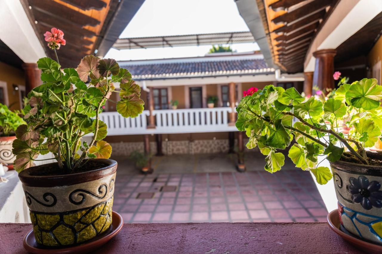 Casa Graciela Hotel Пацкуаро Екстер'єр фото